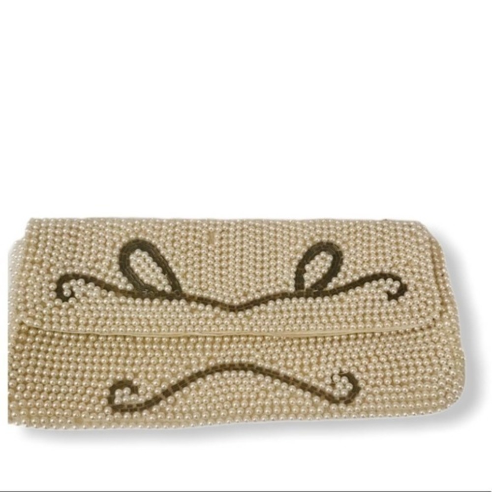 Vintage Hasi Hato Pearl Clutch